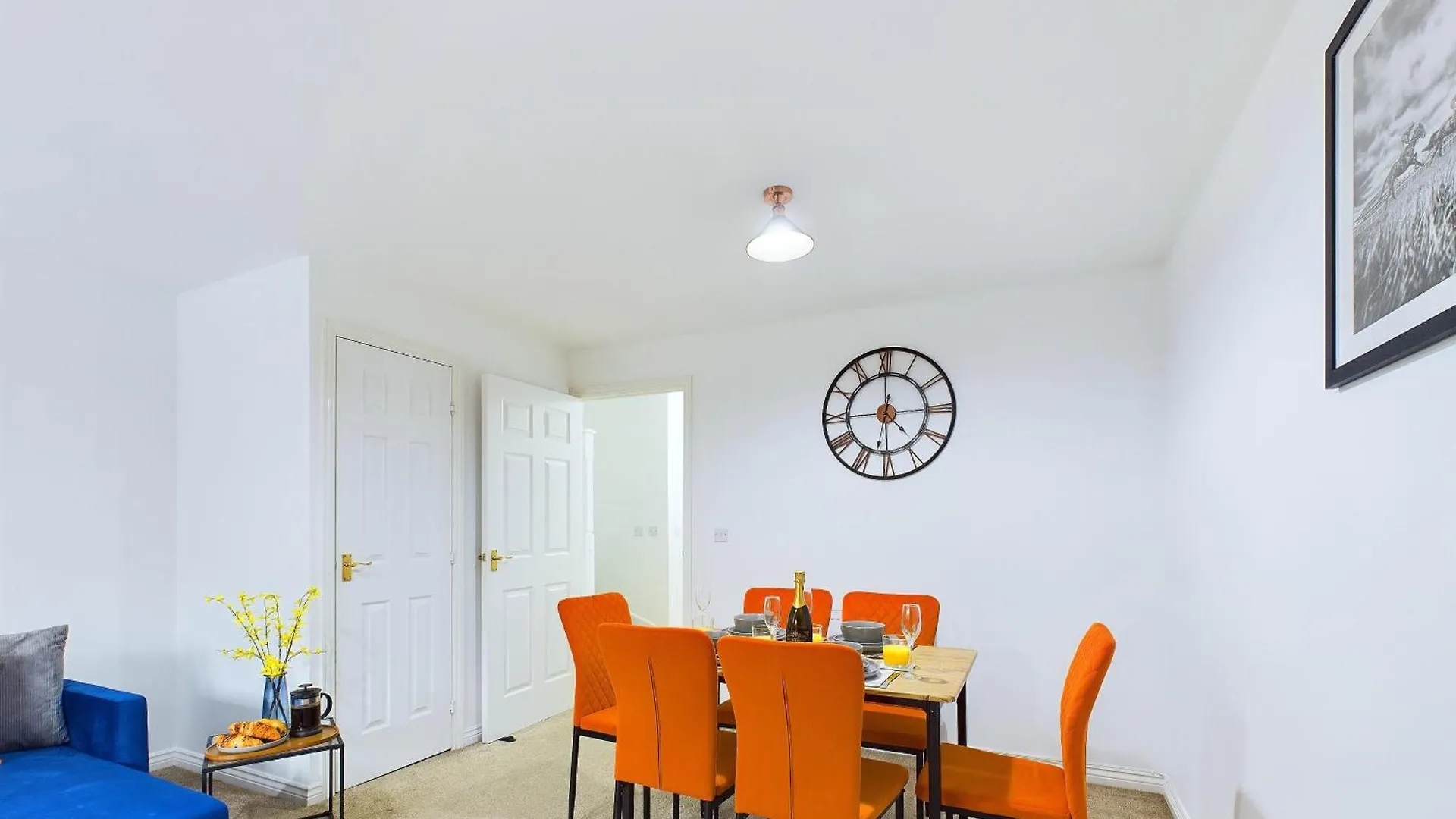 Holiday home Signature Stays Accomodation - Cheltenham - 4-Bed With Parking - Ideal For Contractors & Long Stays GLOUCESTERSHIRE