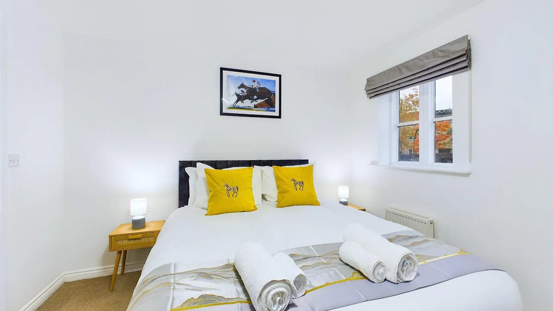 Holiday home Signature Stays Accomodation - Cheltenham - 4-Bed With Parking - Ideal For Contractors & Long Stays GLOUCESTERSHIRE